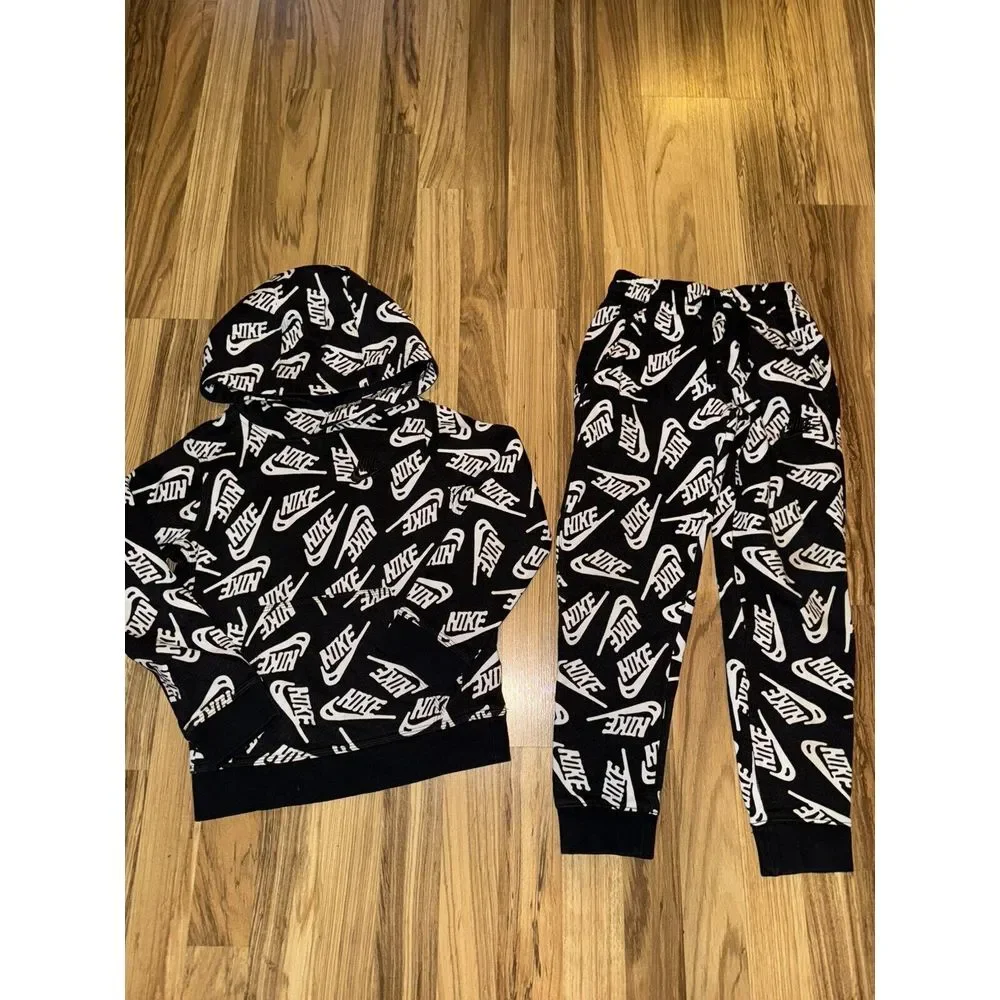 Nike Boys‎ Outfit Size XS 6/7 Hoodie Pants Cotton Black White EUC